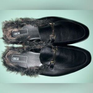 ASOS DESIGN backless mule loafers in black faux leather with faux fur, Size 9